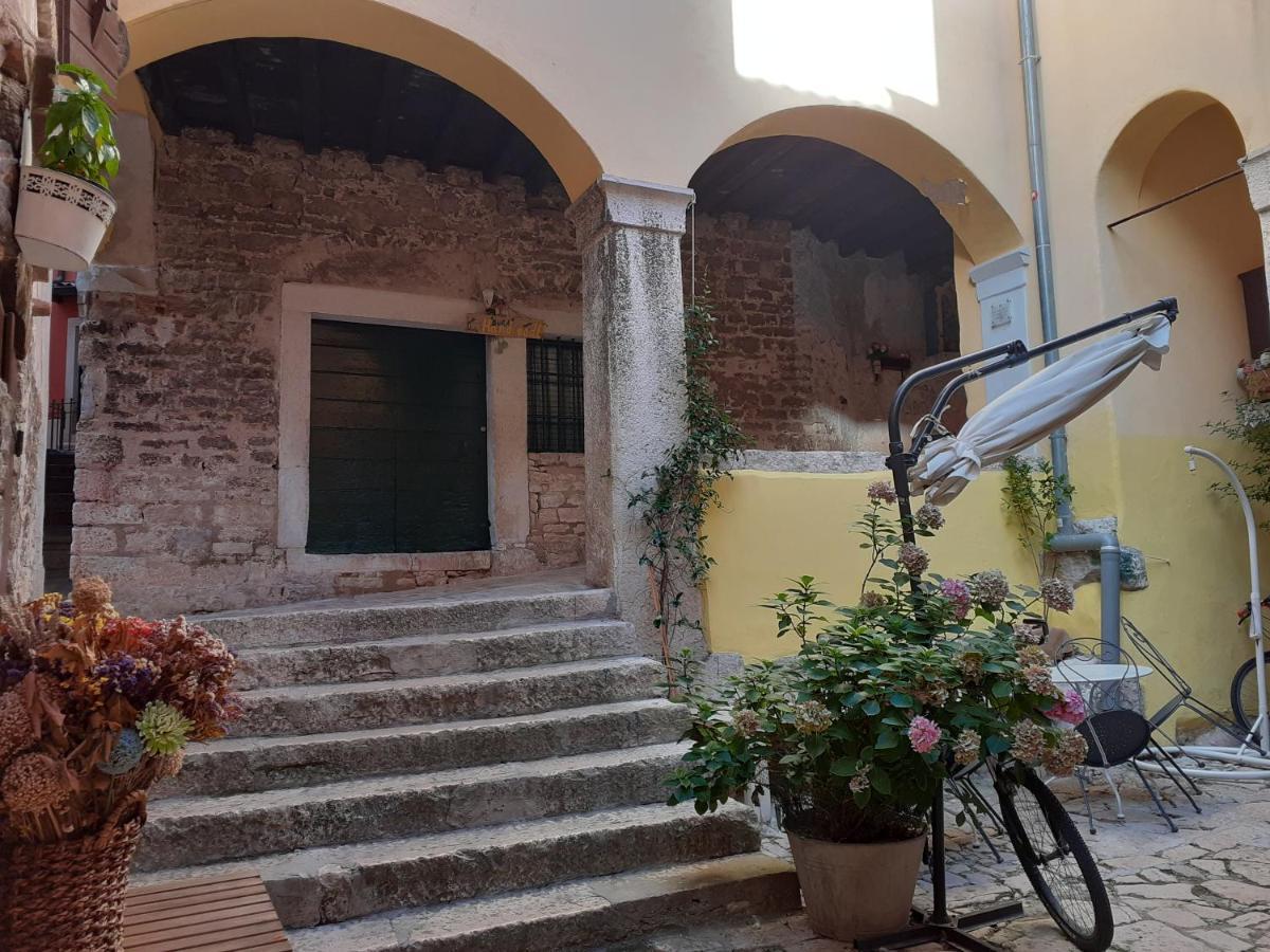 Apartment Eufemia Rovinj Exteriör bild